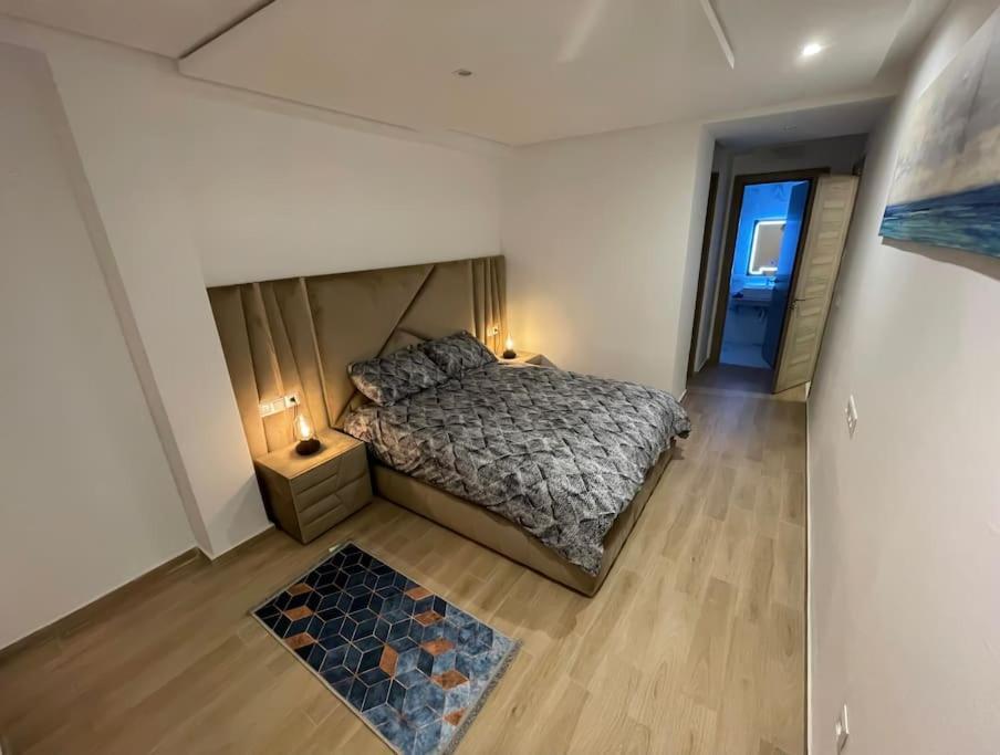 Appartement Experience De Luxe Ultime / Parking / Restaurant / Cafe / Carrefour à Oujda Extérieur photo